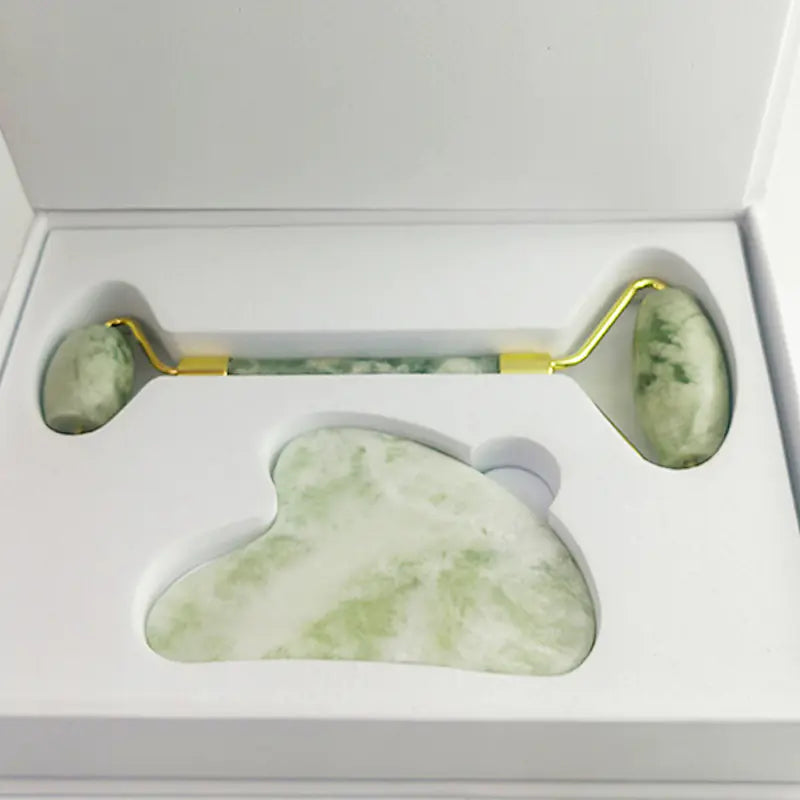 Set de Rodillo y Raspador de Jade Blanco de 110g Xiu Yu